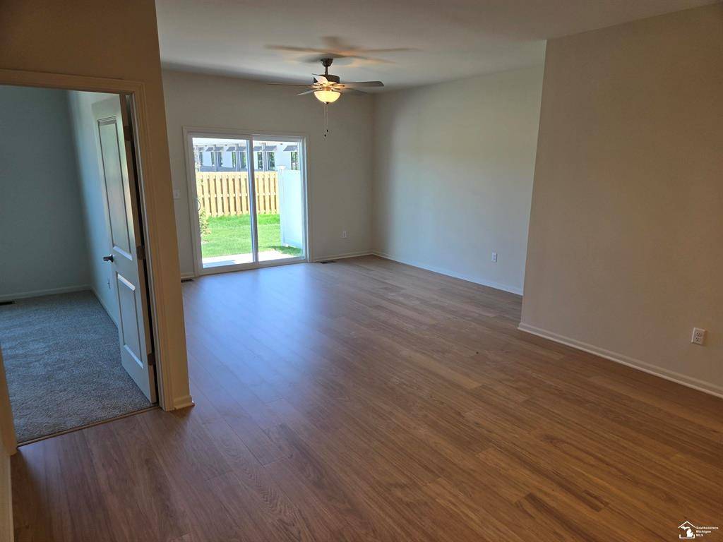 Raisinville Twp, MI 48161,805 Plum Village Drive Unit 58
