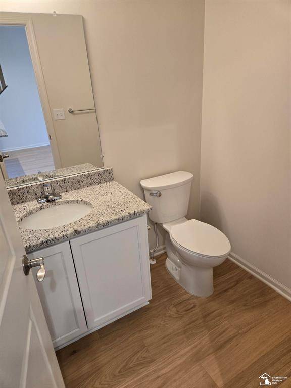 Raisinville Twp, MI 48161,805 Plum Village Drive Unit 58