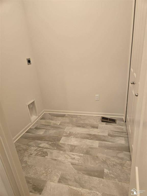 Raisinville Twp, MI 48161,805 Plum Village Drive Unit 58