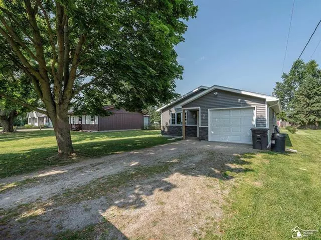 454 Raisin Street, Deerfield, MI 49238