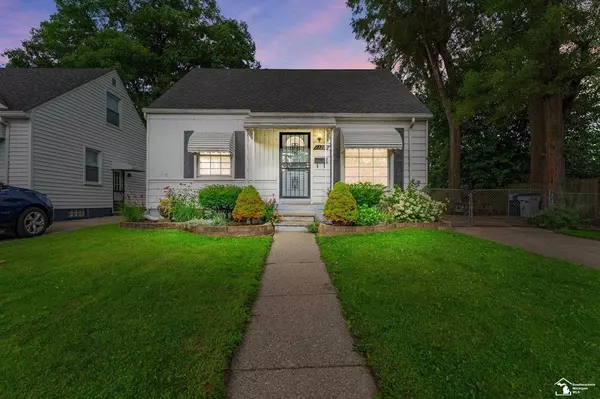 23720 Harding Avenue,  Hazel Park,  MI 48030