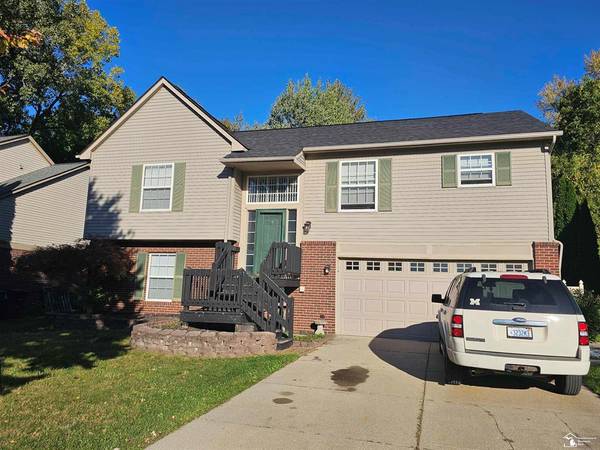 1175 Craig Drive, Westland, MI 48186