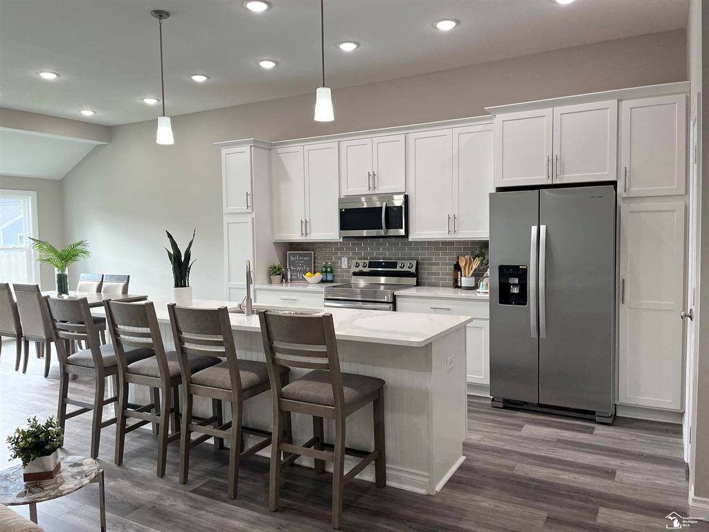 Bedford Twp, MI 48182,8289 Grande Lake Circle