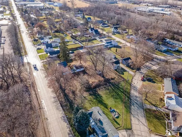 Monroe Twp, MI 48162,1041 Detroit Avenue