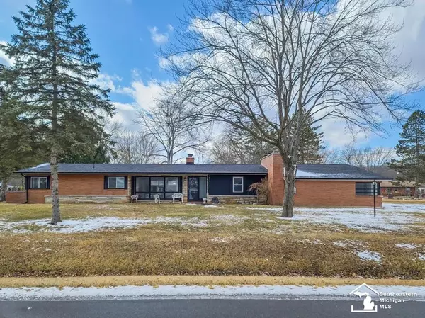 7879 Fir Drive,  Bedford Twp,  MI 48182