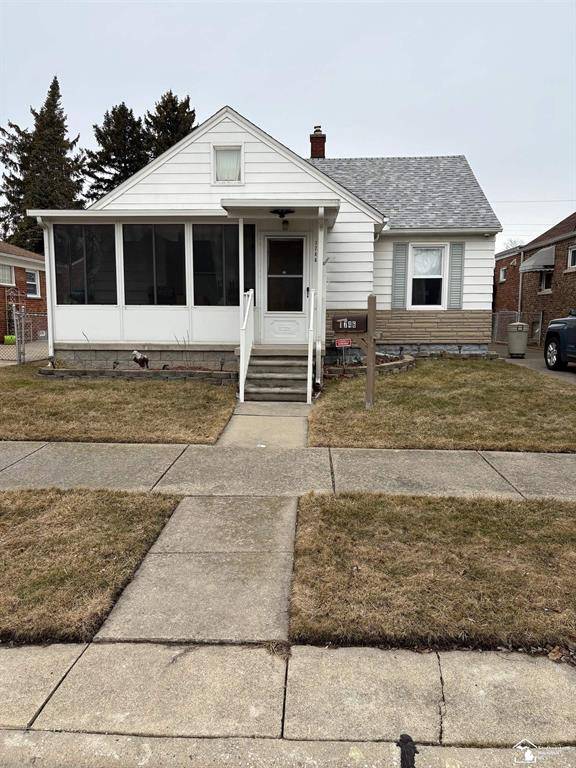 1746 Dee Street, Wyandotte, MI 48192