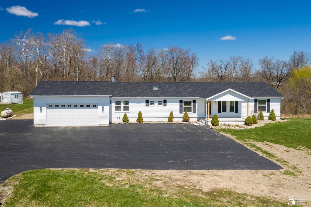 12060 S Stony Creek Road, Maybee Vlg, MI 48159