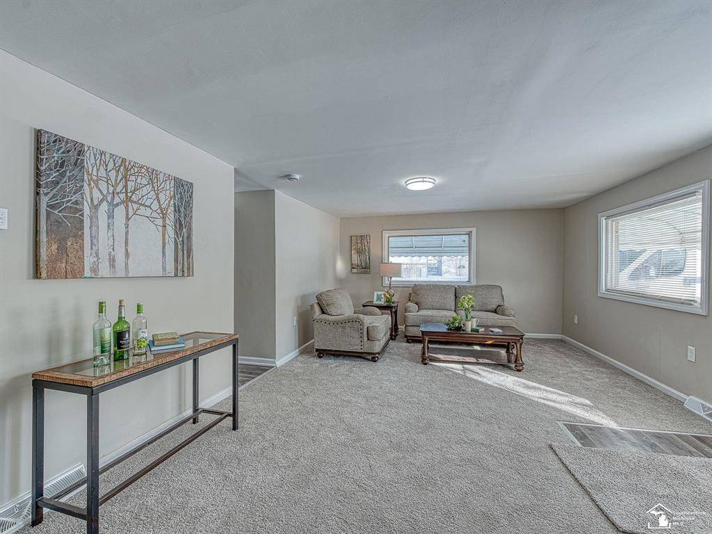 Brownstown Twp, MI 48174,19106 Sylvia Avenue