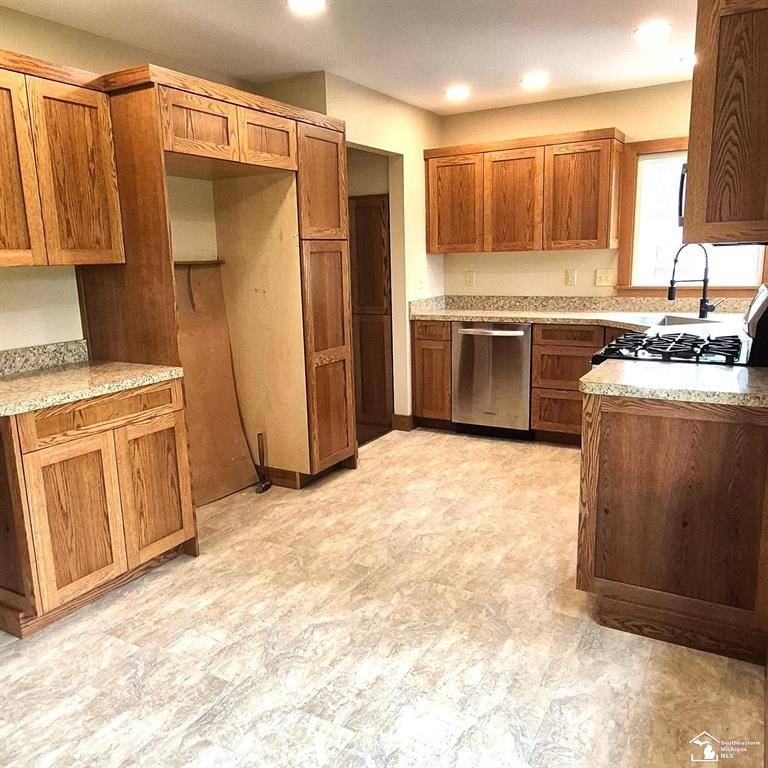 Frenchtown Twp, MI 48162,2114 Hollywood Drive