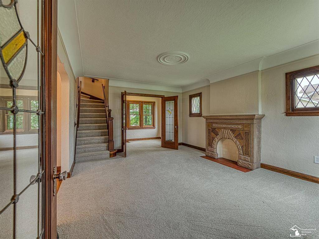Flat Rock, MI 48134,27145 James Avenue