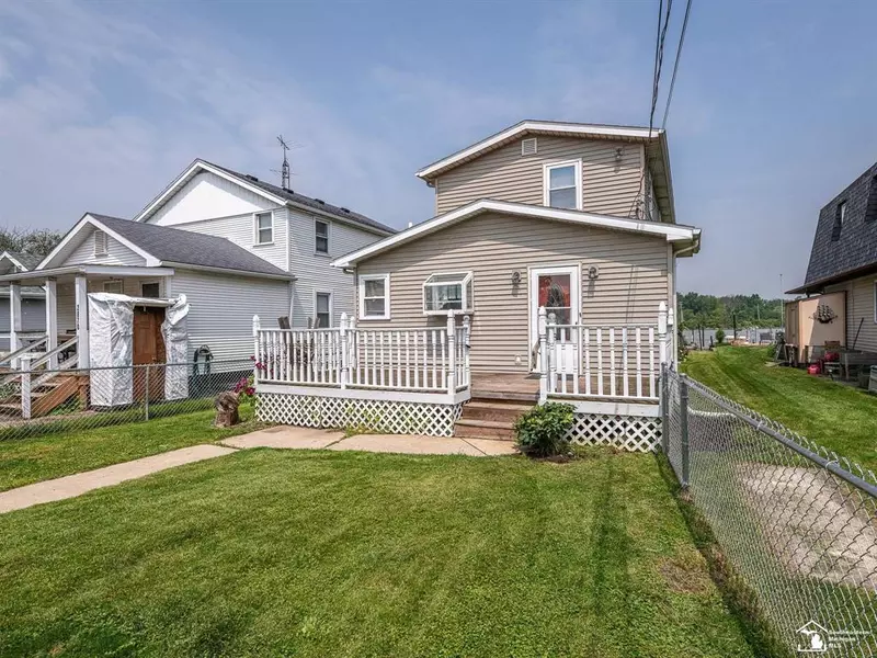 2910 Morin Point Street, Erie Twp, MI 48133