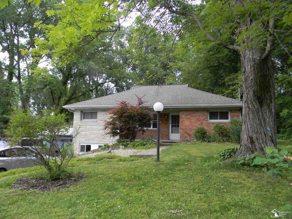 6864 Hazeldell Drive, Bedford Twp, MI 48182