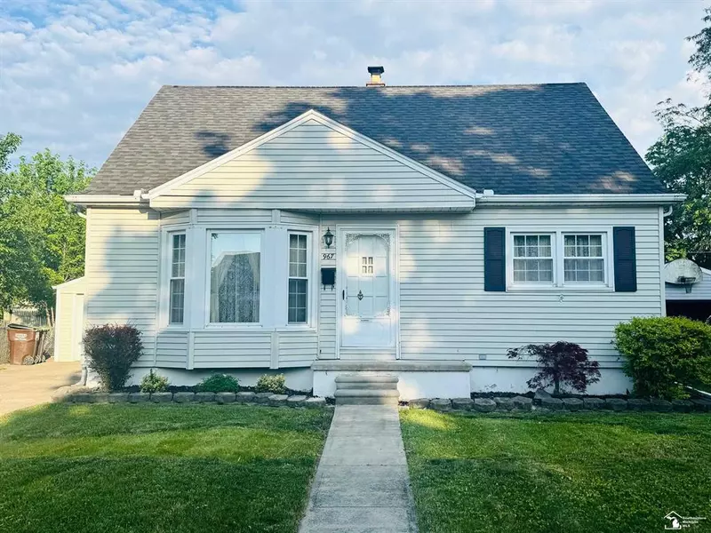 967 Winston Drive, Monroe, MI 48161