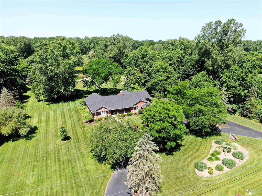 7007 Jackman Road, Bedford Twp, MI 48182