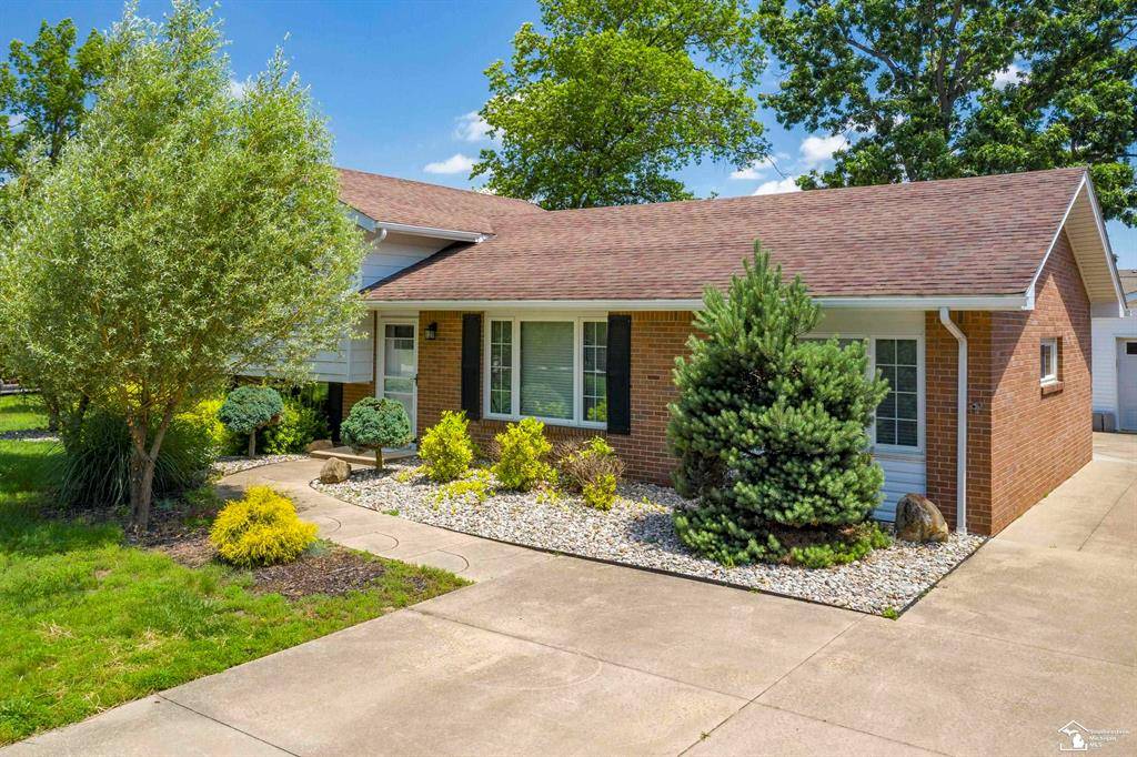7558 Indian Road, Bedford Twp, MI 48182