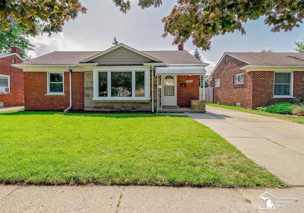 9309 Allen Road, Allen Park, MI 48101