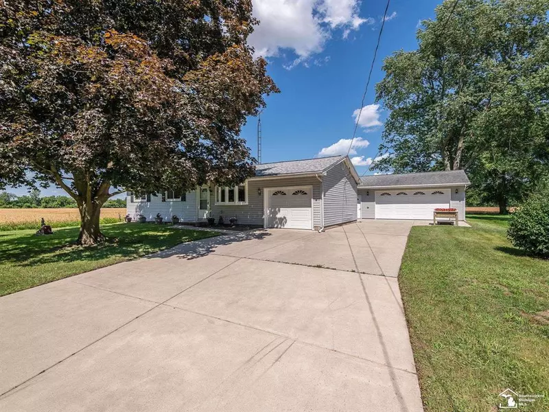 12388 N Suder Road, La Salle, MI 48145
