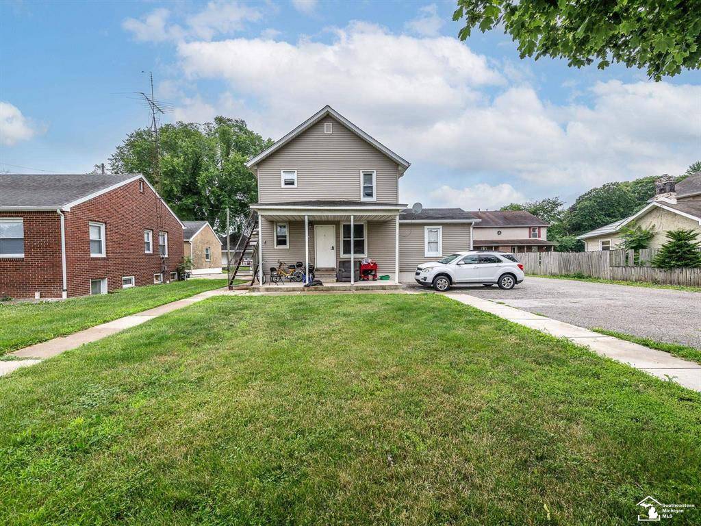 Monroe, MI 48161,926 E Front Street