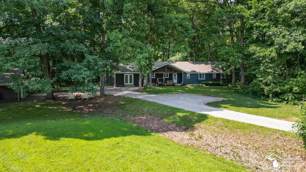 621 Baldwin Road, Raisinville Twp, MI 48162