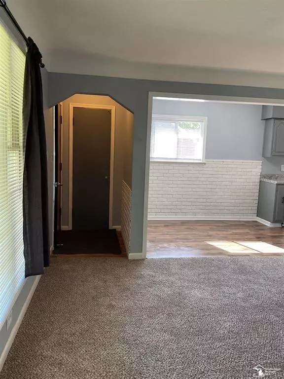 Lincoln Park, MI 48146,1503 Philomene Boulevard