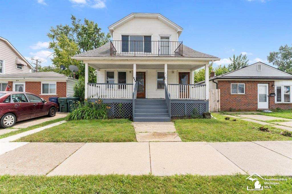 617 Cleophus Parkway, Lincoln Park, MI 48146