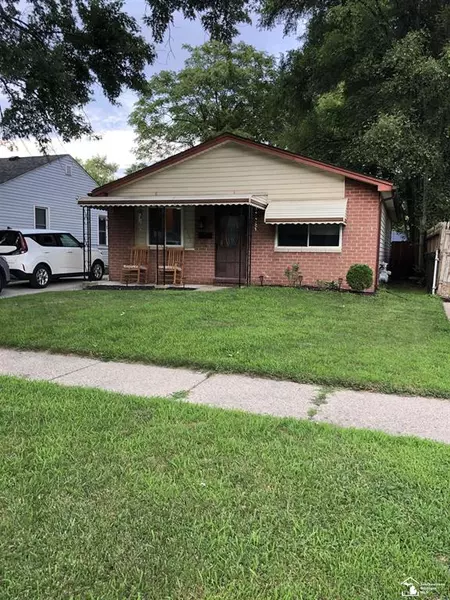 8095 Oak Street, Taylor, MI 48180