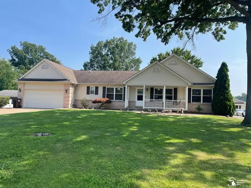 3043 First Street, La Salle Twp, MI 48145
