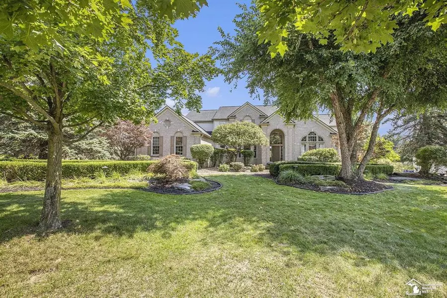 50157 E Fellows Creek Court, Plymouth Twp, MI 48170