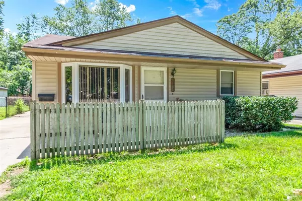 25077 Hopkins Street, Dearborn Heights, MI 48125