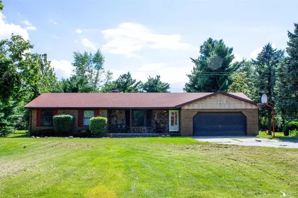 Monroe, MI 48162,3227 Bluebush Road
