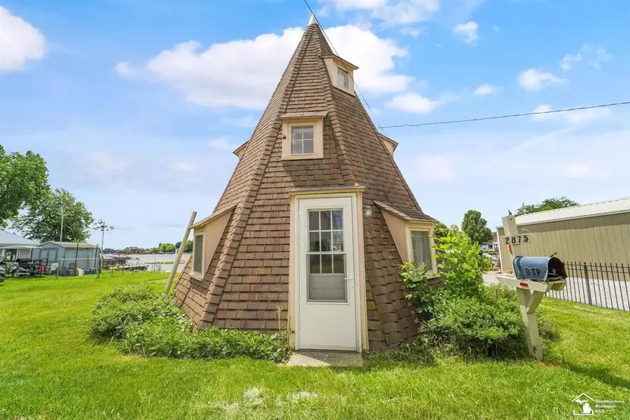 2875 Round Lake Highway, Rollin Twp, MI 49253