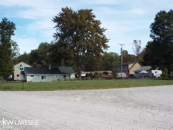 Ira Twp, MI 48023,000 LAKE PARK