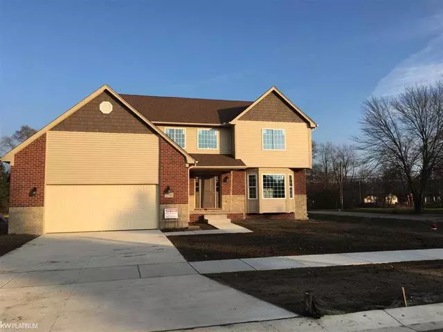 2739 Jewell Dr, Rochester Hills, MI 48307