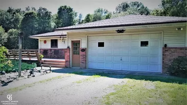 21370 30 Mile Rd, Ray Twp, MI 48096