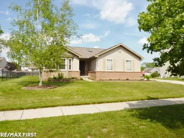 52448 Huntley, New Baltimore, MI 48047