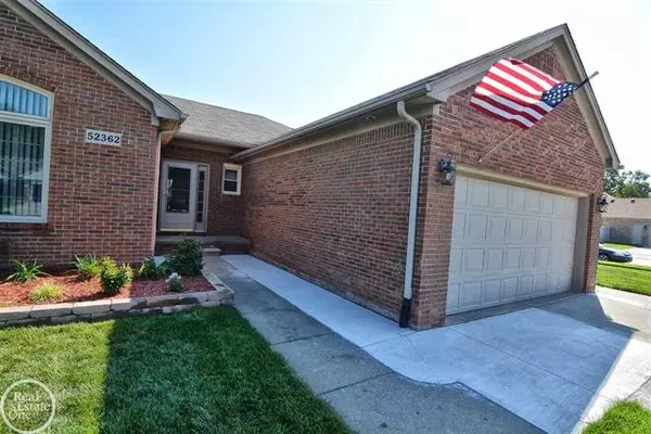 Chesterfield Twp, MI 48047,52362 CREEK LANE