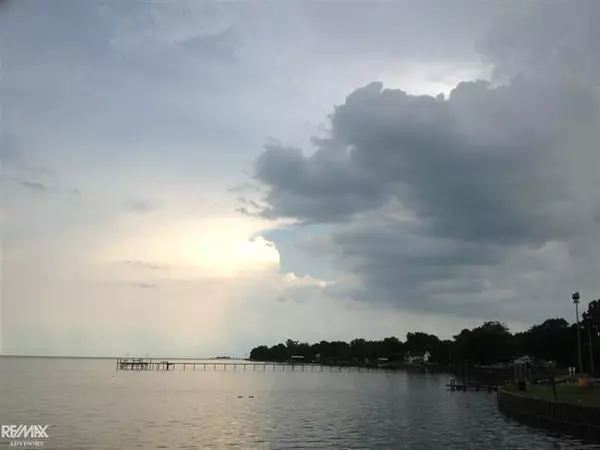 Ira Twp, MI 48023,9977 DIXIE HWY