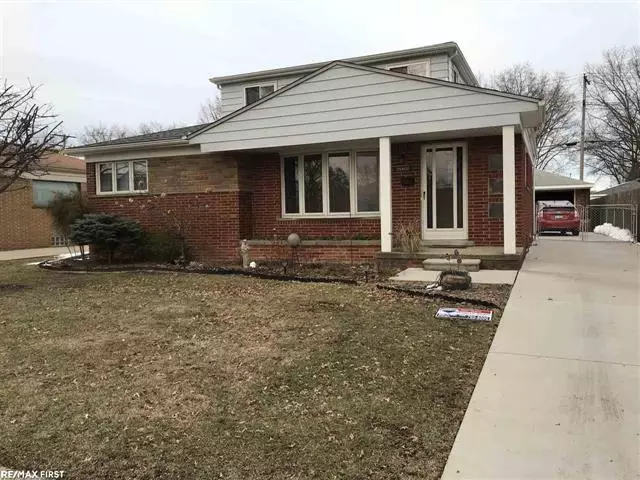 St. Clair Shores, MI 48081,28800 Jane