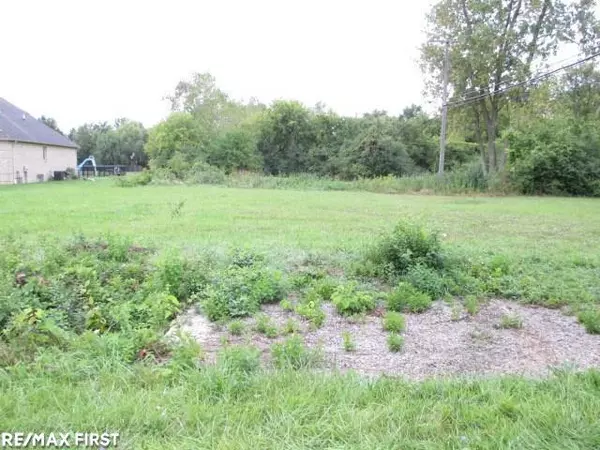 36051Vacant Lot Eaton, Clinton Twp, MI 48035