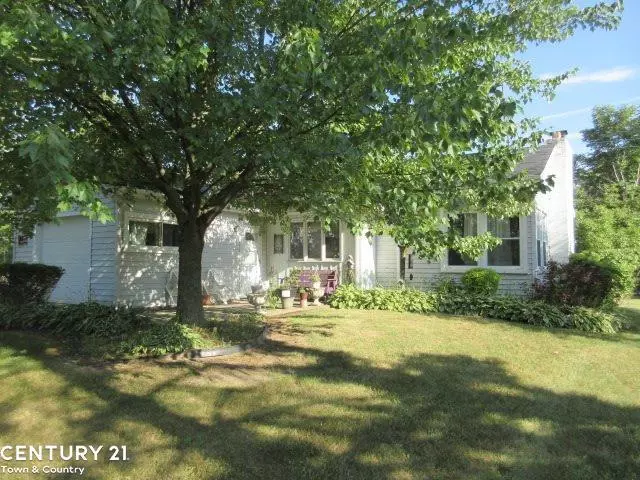 1524 E Dryden Road, Metamora Vlg, MI 48455