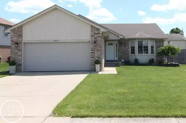 23572 Shepherd, Macomb, MI 48042