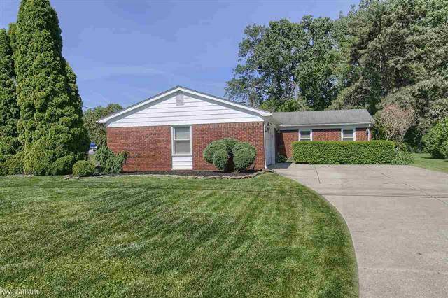 41221 BAYHAVEN, Harrison Twp, MI 48045
