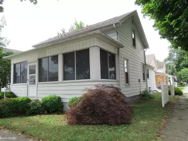 435 Washington, Marine City, MI 48039