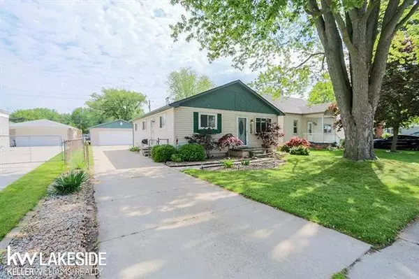 Harrison Twp, MI 48045,24835 Cottrell