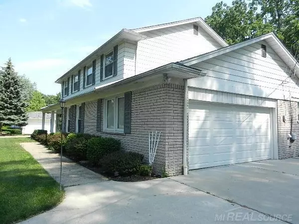 Clinton Township, MI 48036,15614 Millar