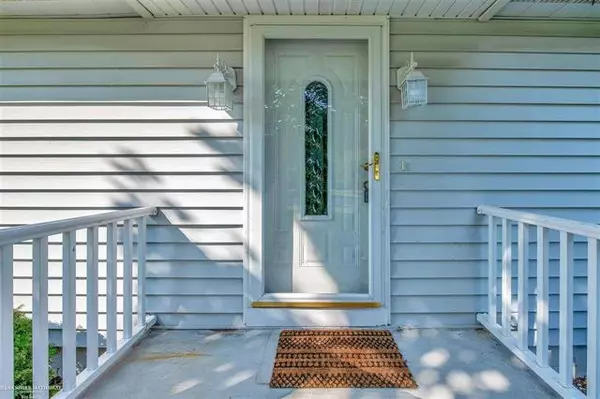 East China Twp, MI 48054,570 Rochelle Ct