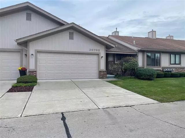 38768 WINDMILL POINTE NORTH, Clinton Township, MI 48038