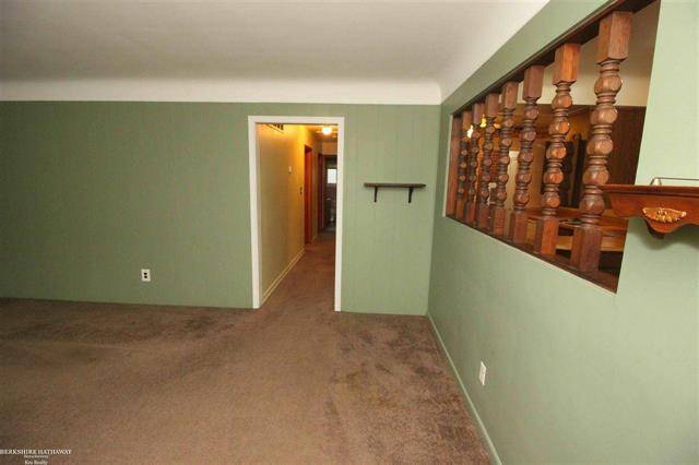 Eastpointe, MI 48021,23204 Beechwood Ave