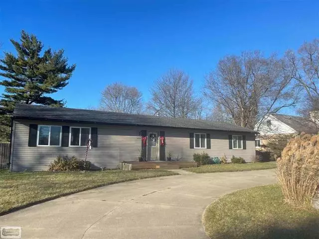 47437 Betty, Shelby Twp, MI 48317