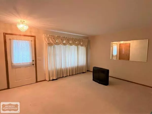 Port Huron Twp, MI 48060,2846 Michigan Rd